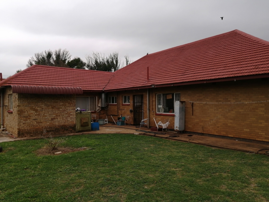 4 Bedroom Property for Sale in Stilfontein Ext 2 North West